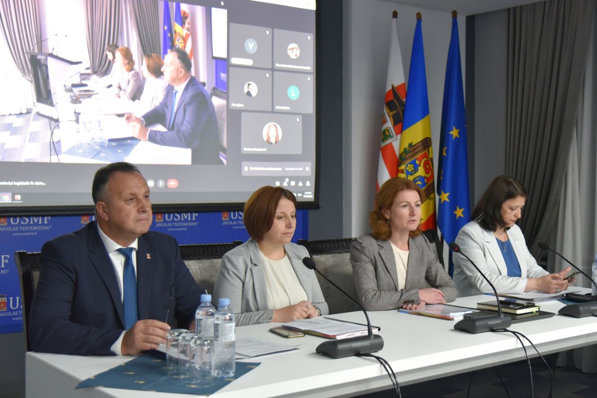 Catedra de farmacie socială „Vasile Procopișin”